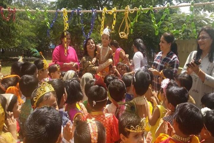 Eon Gyanankur English School-Festival Celebrations