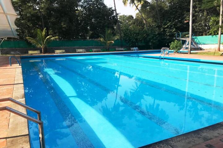 Loyola High School and Junior College-Swimming Pool