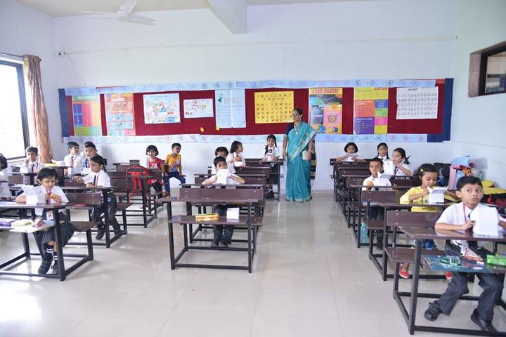 Gems English Medium School-Classroom