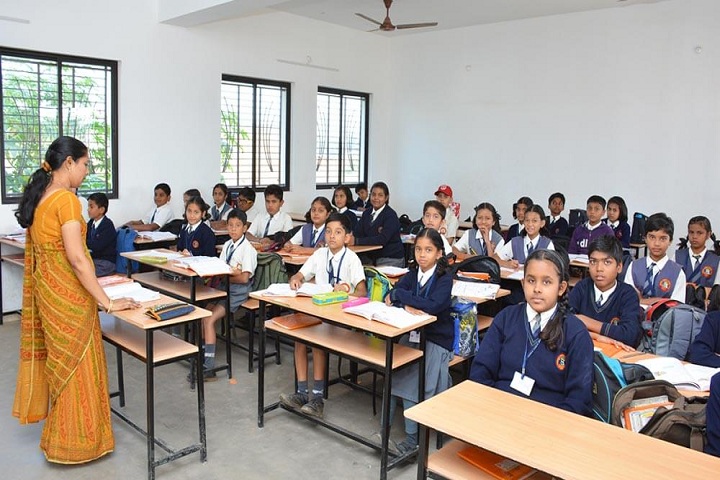 Gondia Public School-classroom