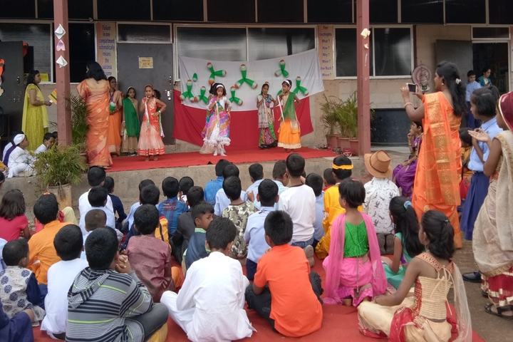 Hind English Medium School-Independence Day