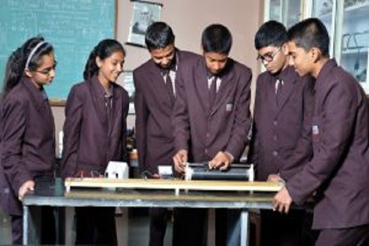 Sharad Pawar International School-physics lab