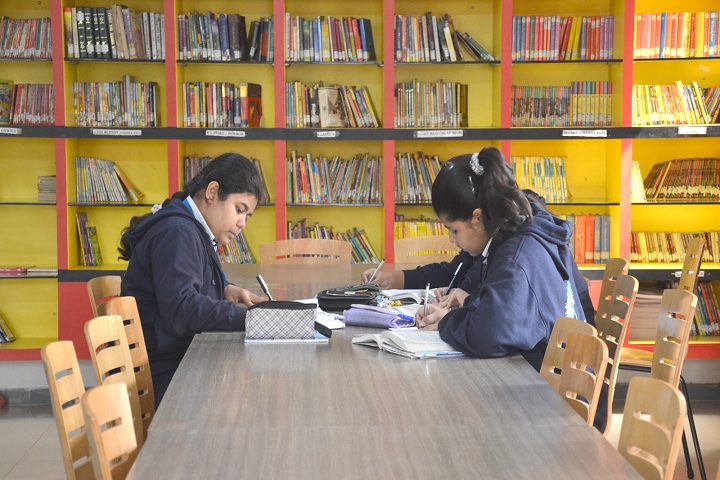 Hon Ratnakarrao Gutte International School-Study Room