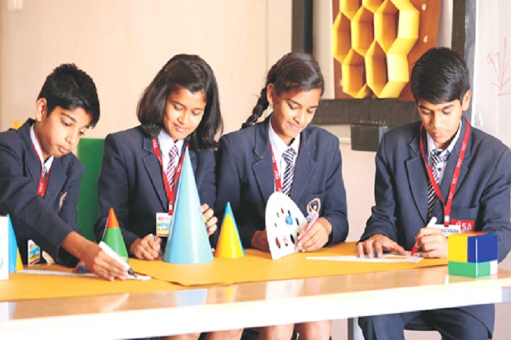 Jain International School-Maths Lab