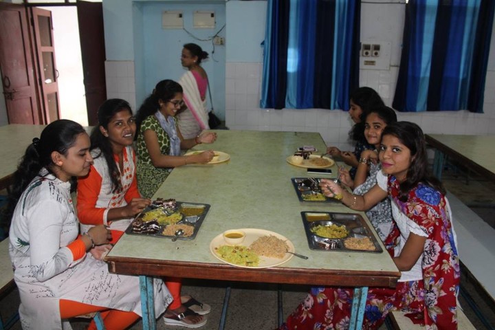 Jawahar Navodaya Vidyalaya staff