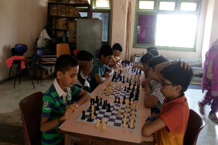 Jnana Prabodhini Prashala-Indoor Games