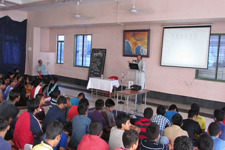 Jnana Prabodhini Prashala-Seminar