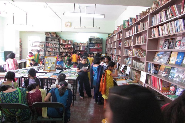 Jnana Prabodhini Prashala-Library