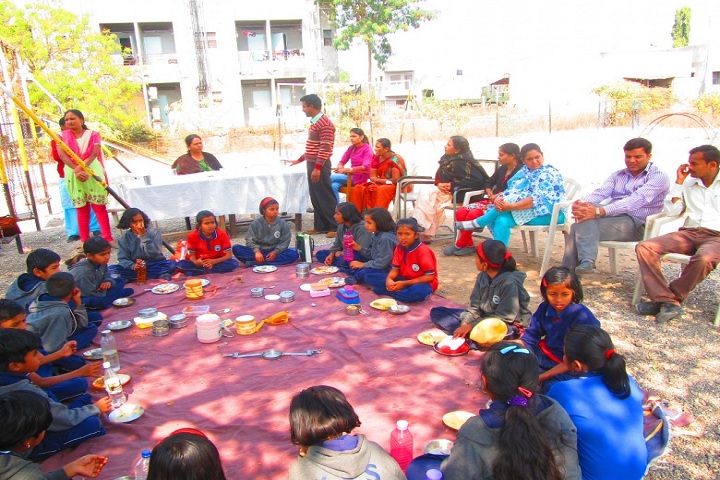 Kendriya Vidyalaya-Community Lunch