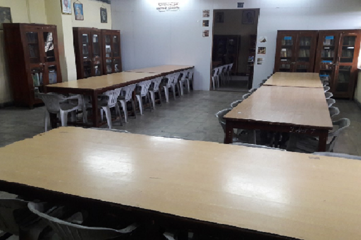 Kendriya Vidyalaya-Library with reading room