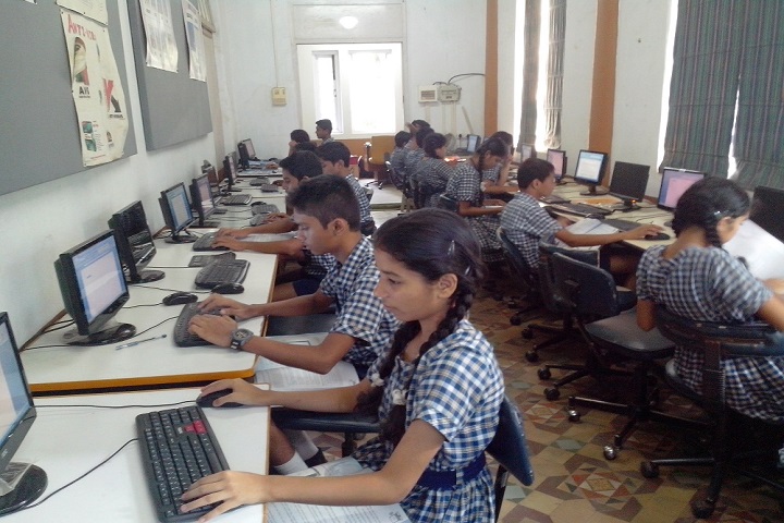 Lady Khatun Marium School-Computer-Lab