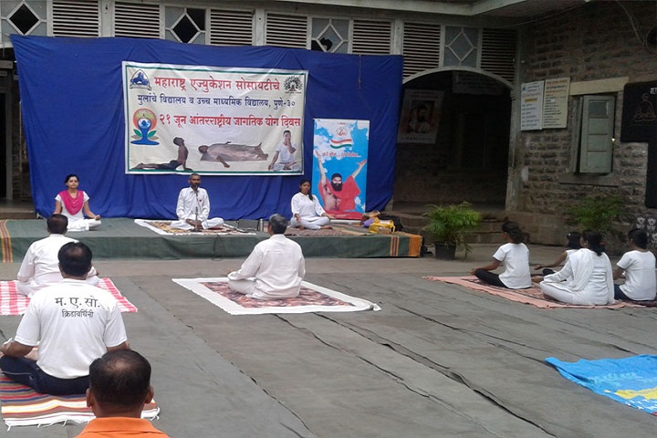 MES Bhave High School-Yoga