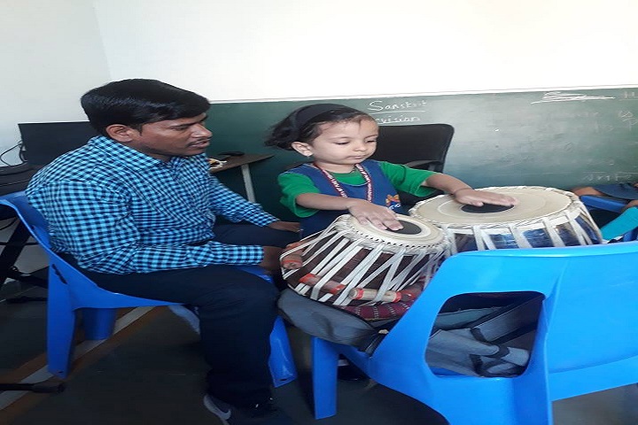 Maeers Vishwashanti Gurukul School-Music room