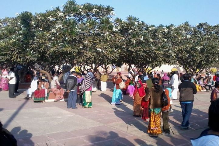 Maharishi Vidya Mandir-Educational Tour