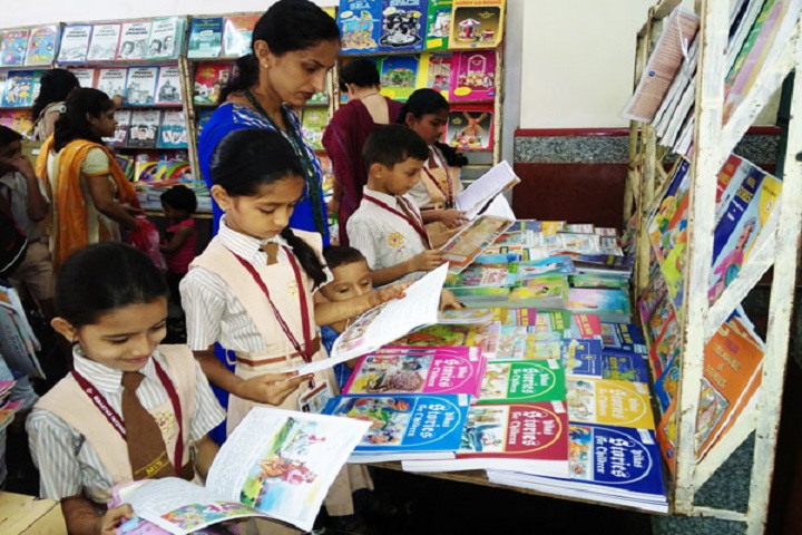 Mahatma International School-Book exhibition