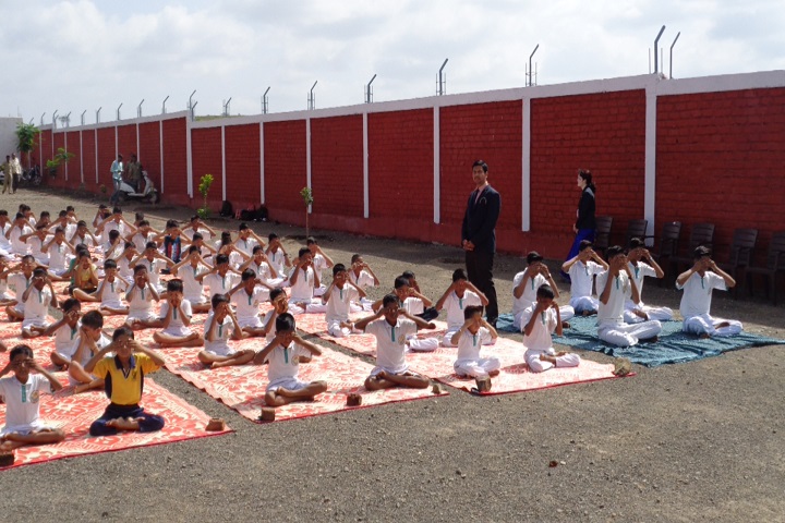 Mahavir English School-Yoga day