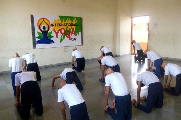 Mnr School Of Excellence-Yoga