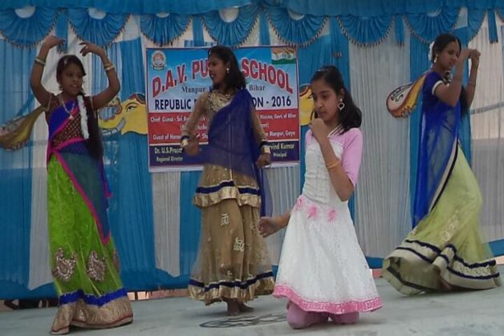 DAV Public School-Dance
