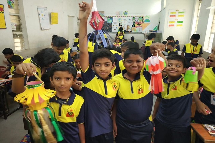 Nav Krishna Valley School-Lantern making