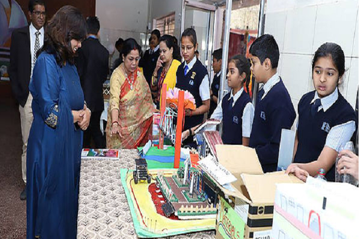 New Era High School-Science Exhibition