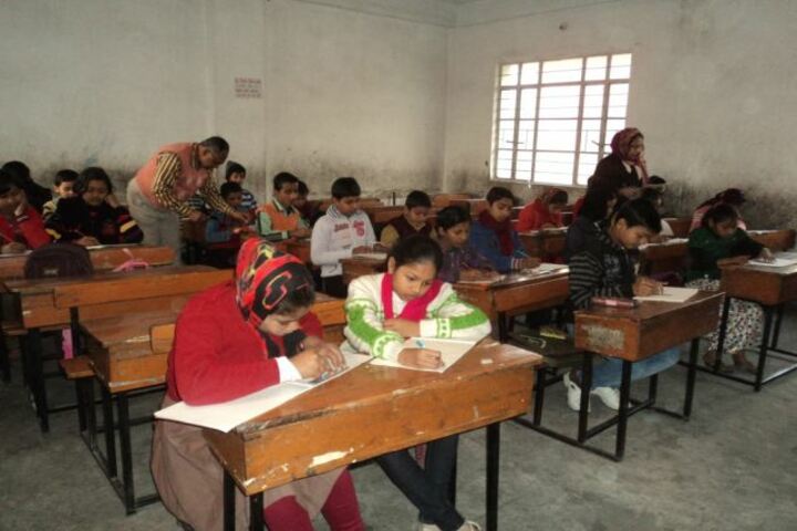 DAV Public School-Classroom