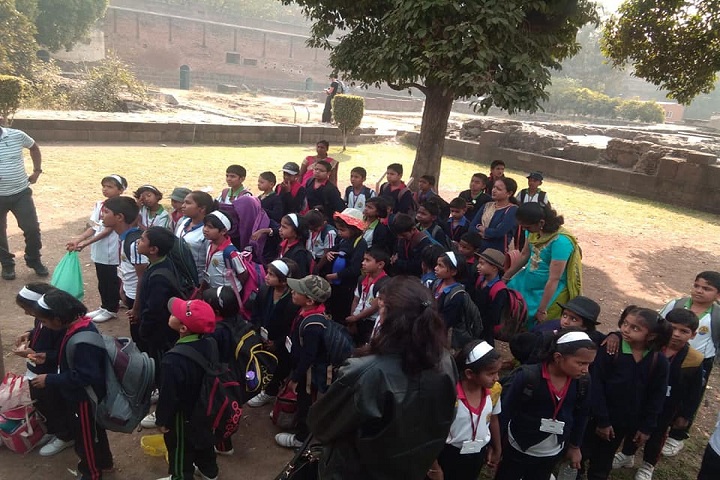Oasis English Medium School-Trip
