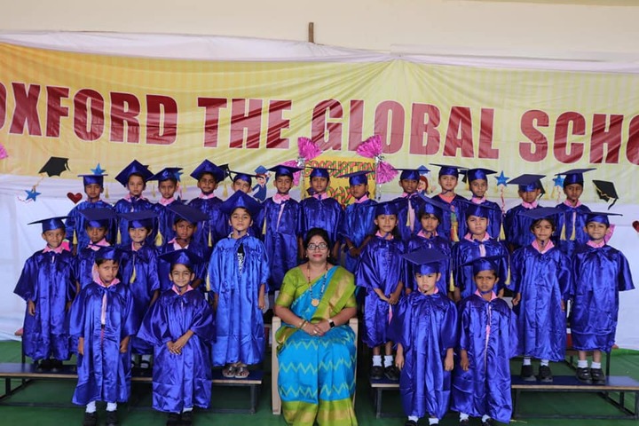 Oxford The Global School-Graduation Day