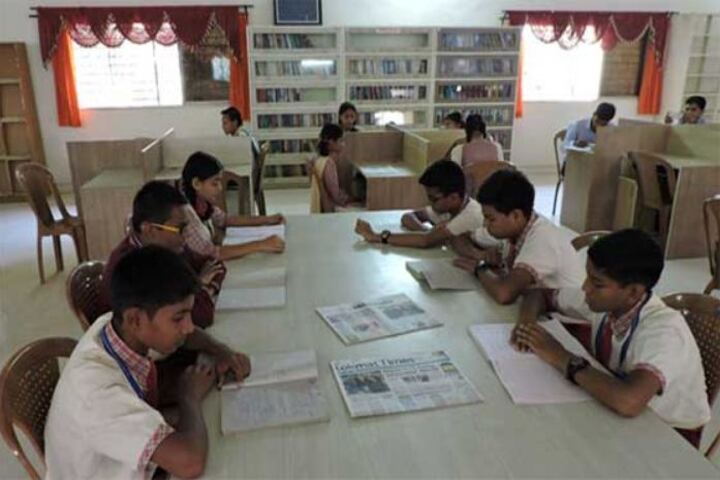 P R Pote Patil International School-Library