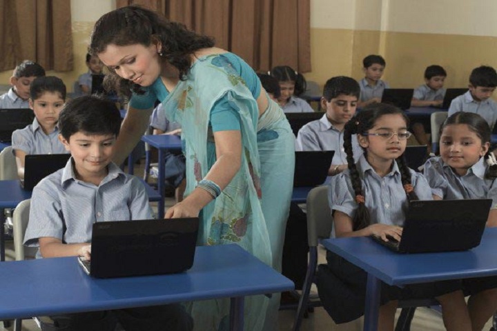 Podar International School-Computer-Lab