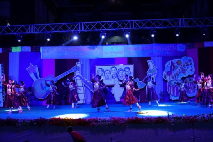 Podar International School-Dance program