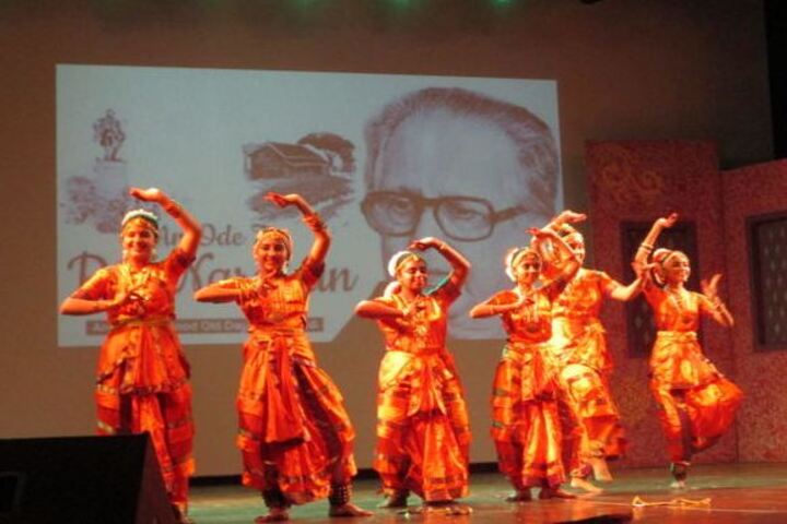 Podar International School-Dance