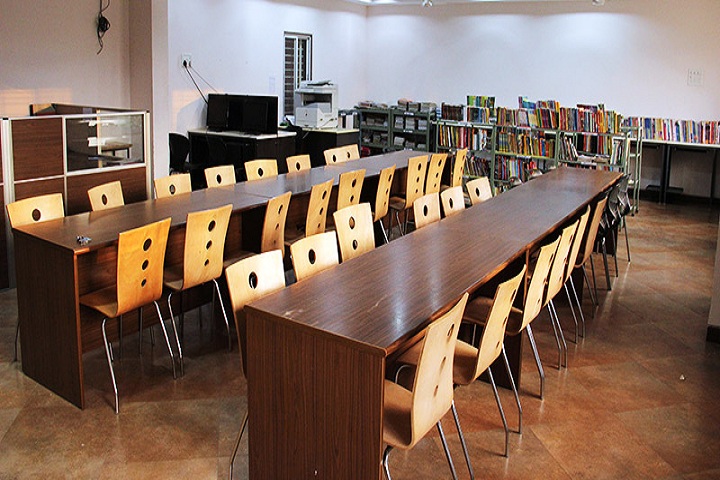 Raja Narayanlal Lahoti English School - Library