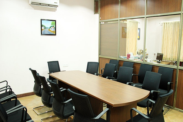 Raja Narayanlal Lahoti English School - Seminar hall