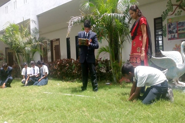 Rajiv Gandhi International School-Plantation of trees