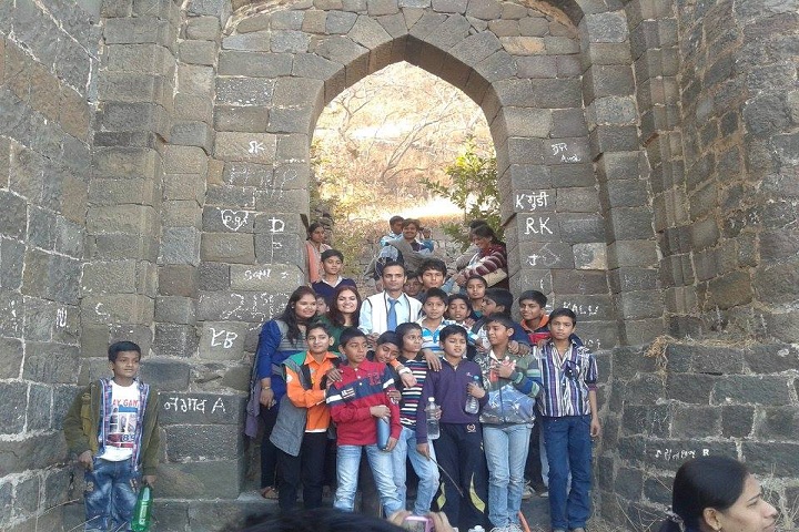 Rajiv Gandhi International School-Tour