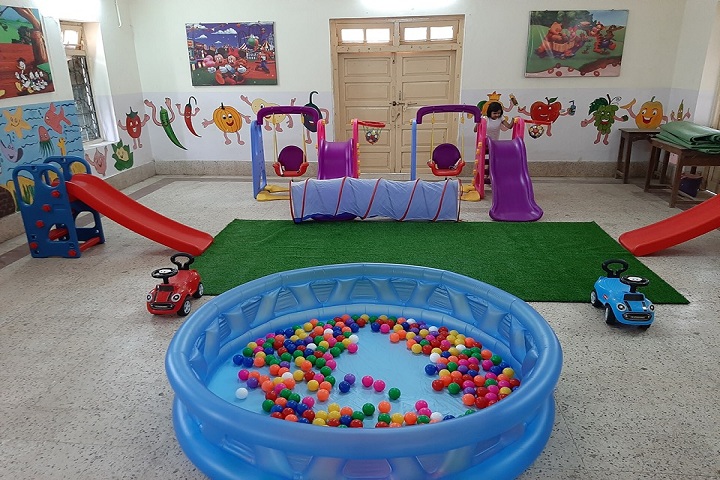 Ramabai Deshmukh Public School-Kinder paly house