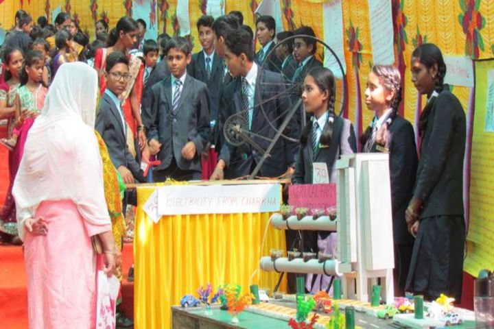 Ramraje International School-Exhibition