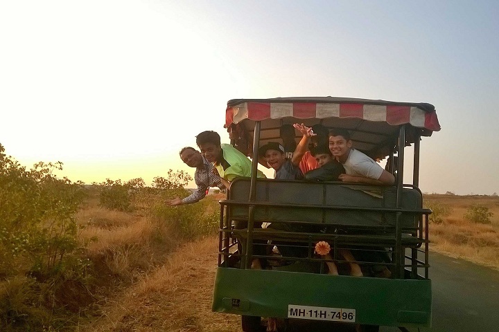 Rizvi Springfield School-School Trip