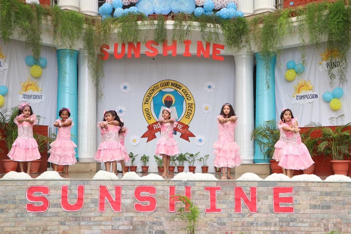 Rustomjie International School-Dances