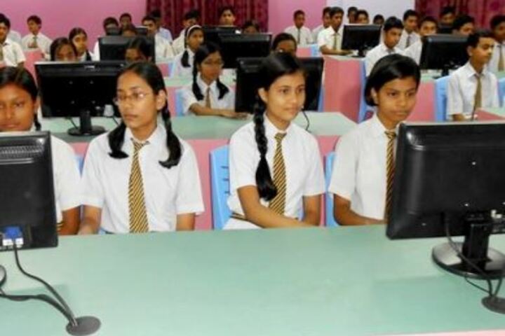 DAV Public School-Computer Lab