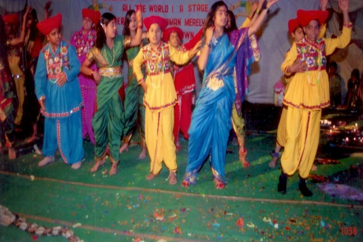 Saket Public School-Dance