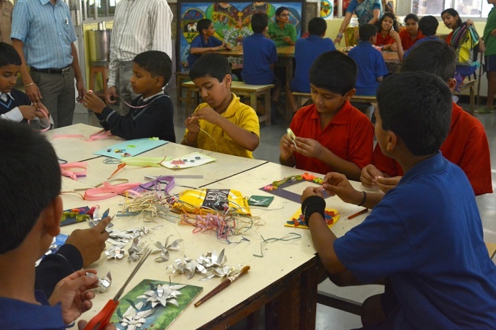 Sanjeewan Vidyalaya-Art and Carft