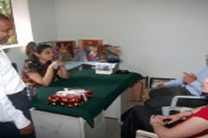 Saraswati Vidyamandir English Medium School-Principle Room