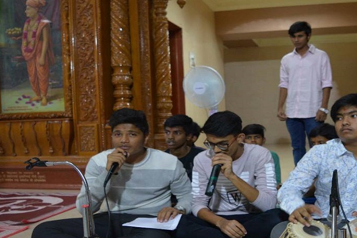 Shree Swaminarayan Gurukul International School-Teachers Day Celebrations