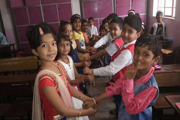 Shreemant Shivajiraje English Medium School-Rakhi Celebrations