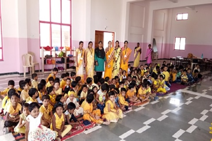 Shreemant Shivajiraje English Medium School-Yellow Day Celebrations