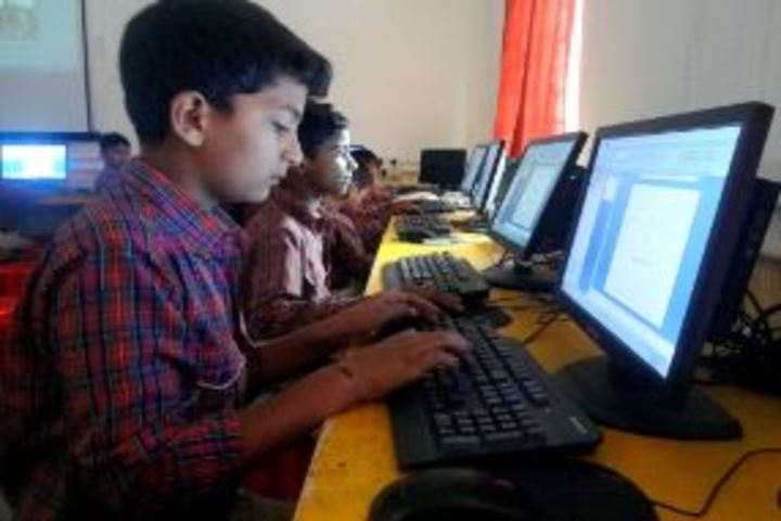 DAV Public School-Computer Lab