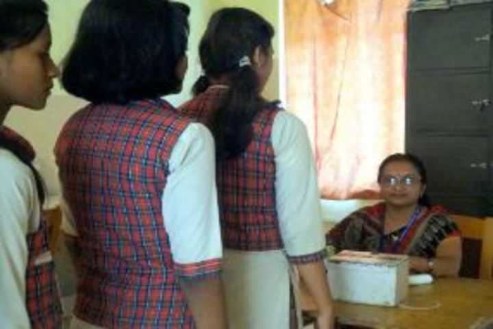 DAV Public School-Health Checkup