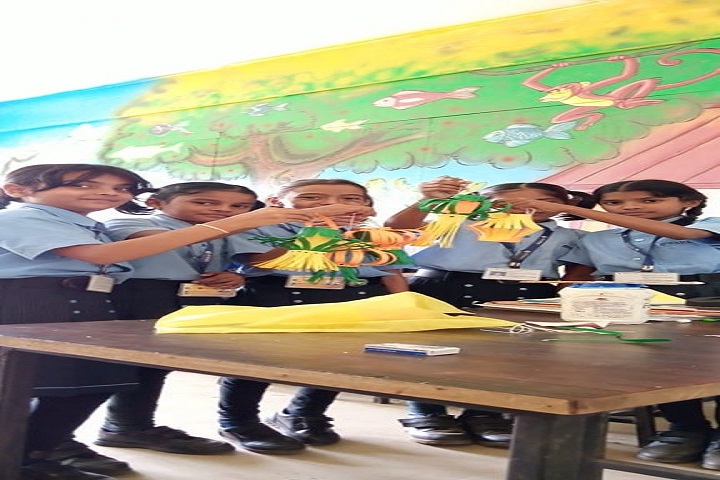 Skywards International School-Arts