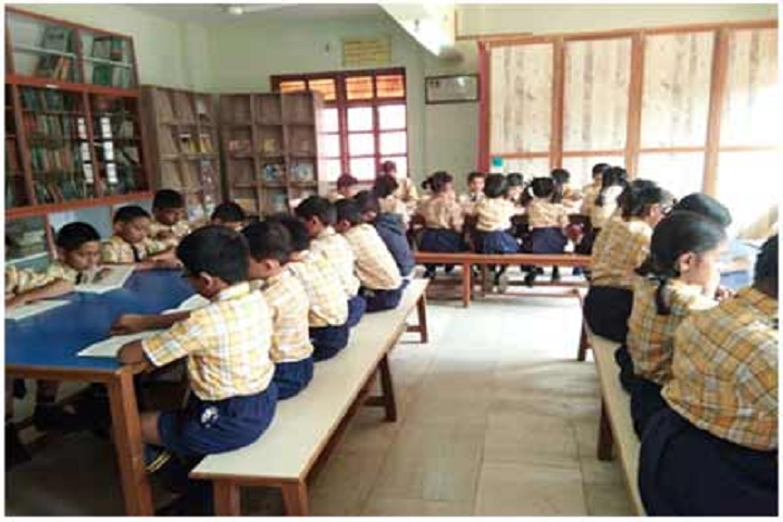 Smt Taramai Vartak Memorial Academy-Library